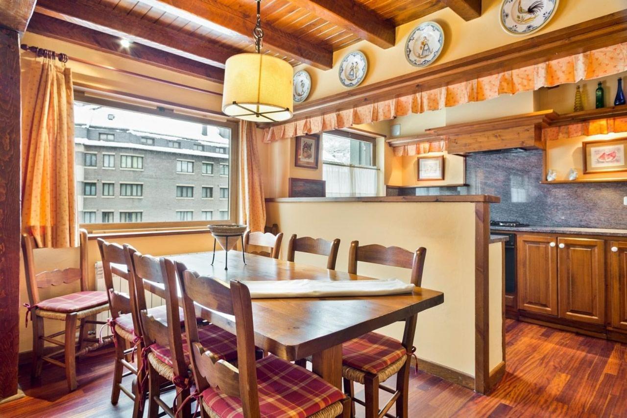 Luderna - Apartamento Tuca Vielha e Mijaran Exterior foto